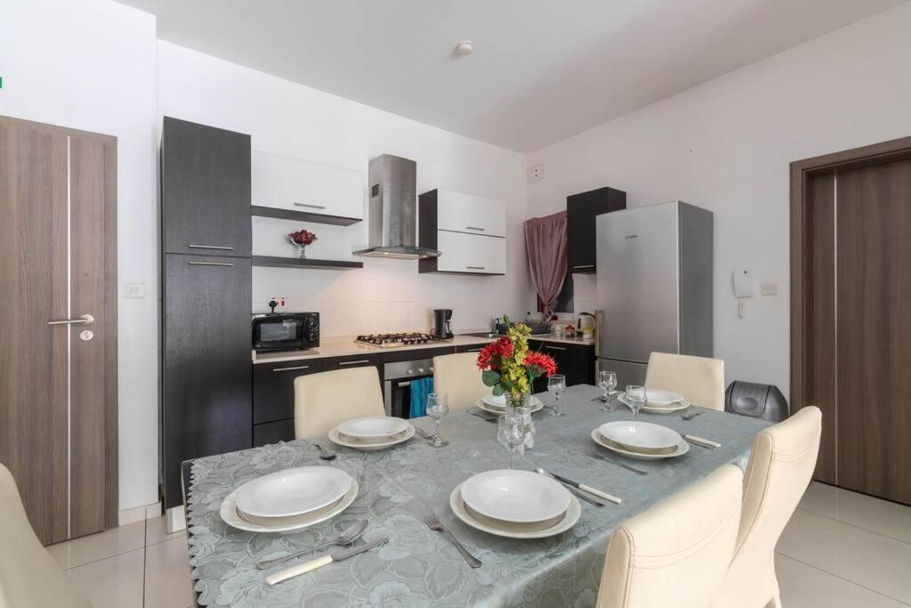 Modern Apt. Close To The Square St. Paul's Bay Dış mekan fotoğraf